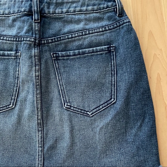PacSun Cutoff Denim Mini Skirt Size 25 - Picture 8 of 8